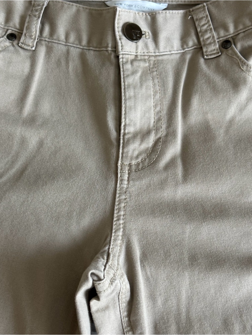 New York & Company Beige Women's Pants